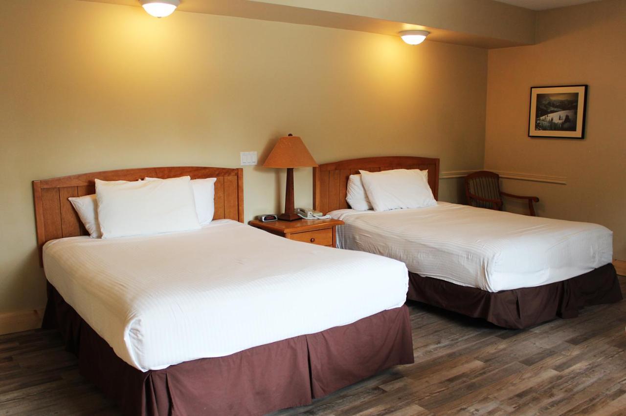 Manning Park Resort Экстерьер фото