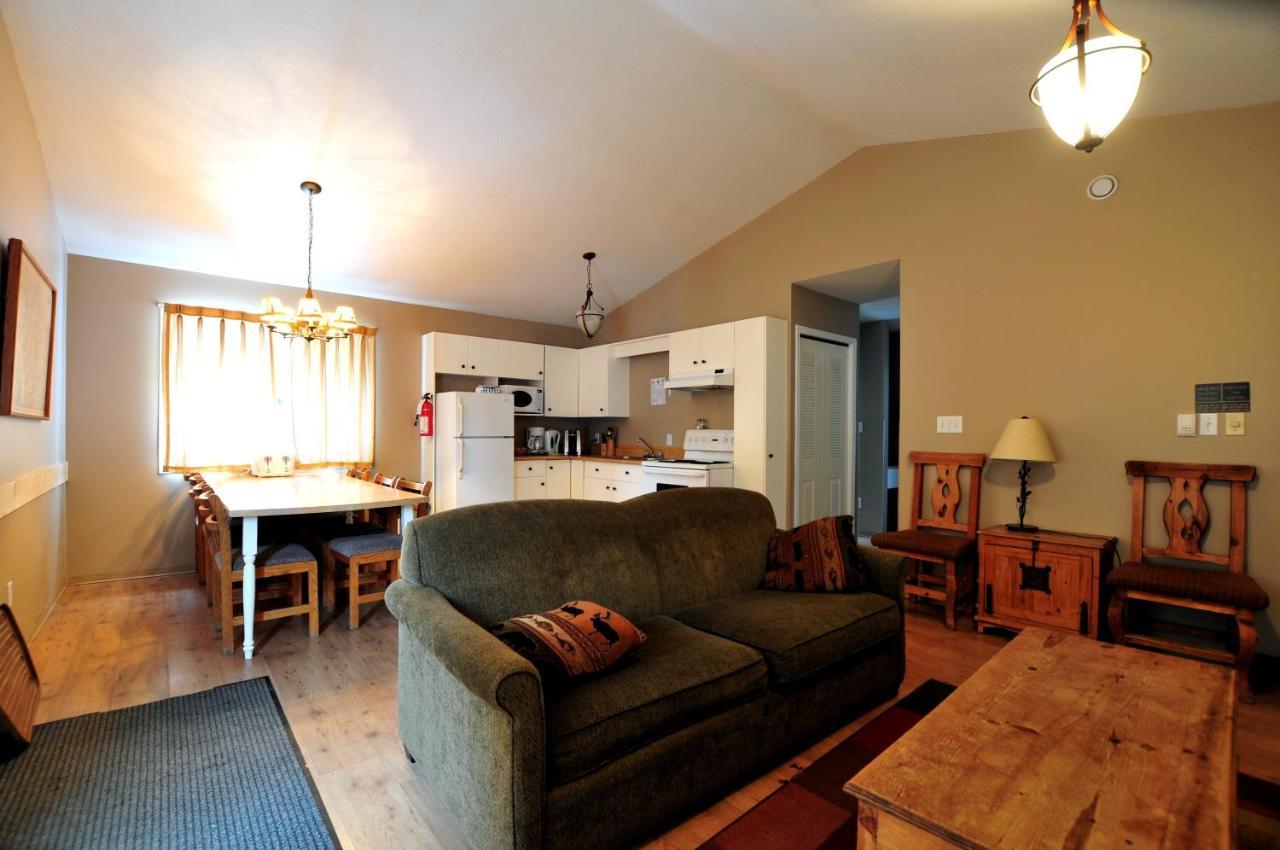 Manning Park Resort Экстерьер фото