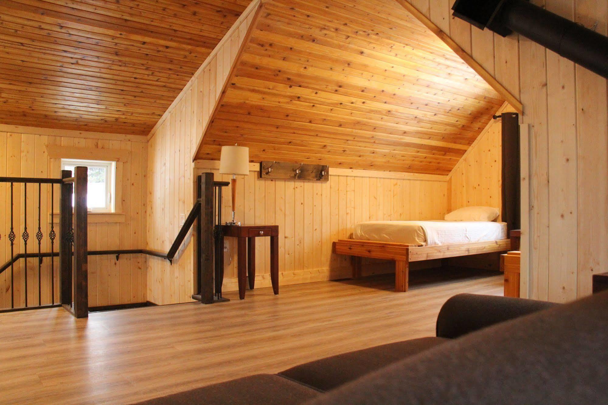 Manning Park Resort Экстерьер фото